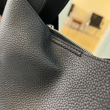 Hiç Kullanılmamış DKNY Çantada Deformeler Ve İade Talebim Reddedildi