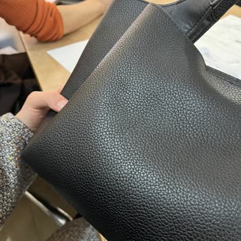 Hiç Kullanılmamış DKNY Çantada Deformeler Ve İade Talebim Reddedildi