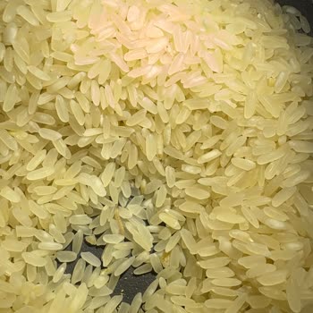 Aldığım Pirincin İçinden Böcek Ve Kurt Çıktı, Güvenim Sarsıldı