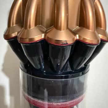 Dyson Süpürgede Kısa Sürede Renk Atması Ve Garanti Sorunu!