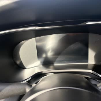 Sıfır Araçta Çizik Gösterge Paneli İçin Çözüm Sunulmuyor Mağduriyetim Giderilmiyor