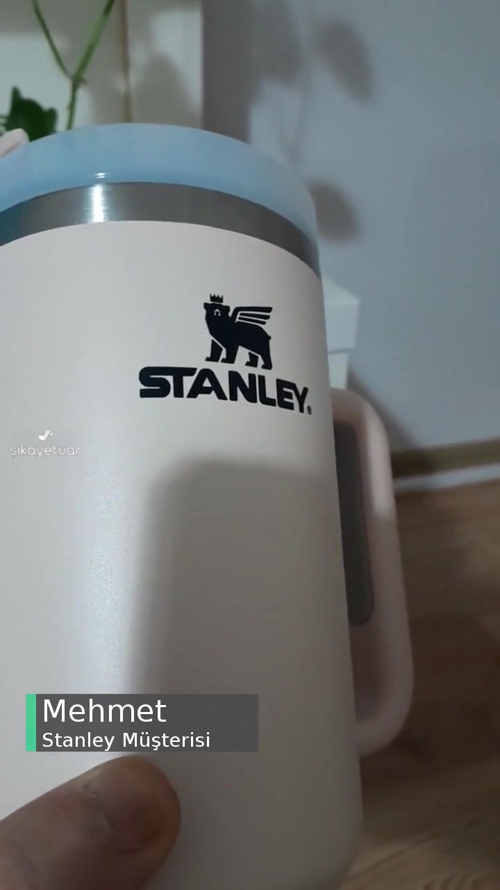 Stanley Hayal Kırıklığı Termos videonun kapak resmi