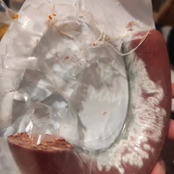 Son Kullanma Tarihi Geçmemiş Sucukta Küflenme Ve İade Talebi