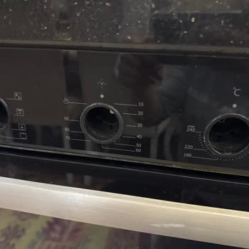 Simfer Fırın Düğmeleri Eriyor, Yedek Parça Bulamıyorum