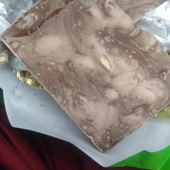 Bozuk Çikolata Hayal Kırıklığı Ve Sağlık Endişesi