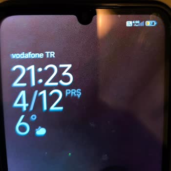 Aylardır Çekmeyen Vodafone Hattıma Çözüm Ve Fatura İadesi Talebim