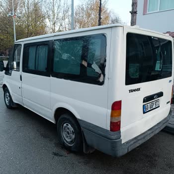 Belediye İş Makinesi Nedeniyle Aracımda Oluşan Hasarın Giderilmesini Talep Ediyorum