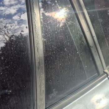 BMW X1'de Düşük Kilometrede Fitil Ve Lastik Aksam Çürümesi Hayal Kırıklığı