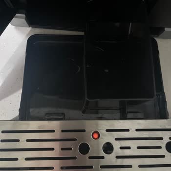 Yeni Alınan Kahve Makinesinde Tekrarlayan Atık Haznesi Hatası