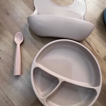 Bebek Beslenme Setlerinde Geçmeyen Deterjan Kokusu Ve Acı Tat Sorunu