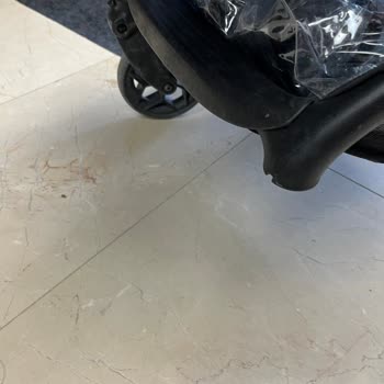 Bebek Arabası Tekerleği Kırıldı, Bebeğim Tehlike Atlattı