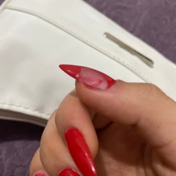 Este Muka Güzellik Merkezi Memnuniyetsizliği