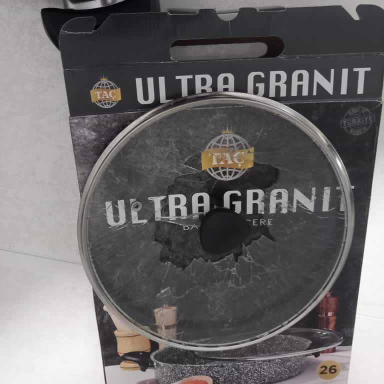 Taç Mutfak Tencerenin Cam Kapağı Dolapta Durduğu Yerde Kırıldı!