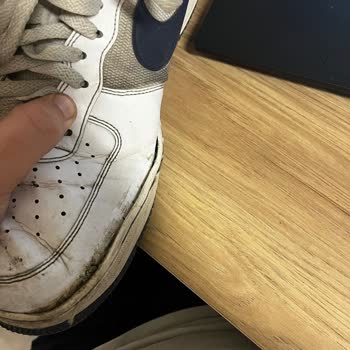 Kısa Sürede Deforme Olan Ayakkabı İçin Değişim Talebi Ve Mağaza Sürecinde Memnuniyetsizlik