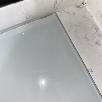 Kendiliğinden Çatlayan Ocak Camı Ve Yetersiz Destek