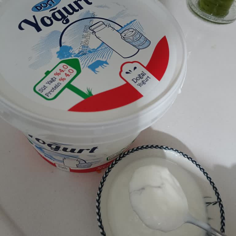 Yoğurdun İçinden Çıkan Kıl Güvenimi Sarsıyor!