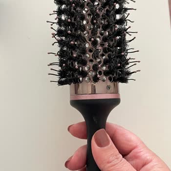 Rossmann Fon Tarağı Kısa Sürede Yanma Ve Erime Yaptı