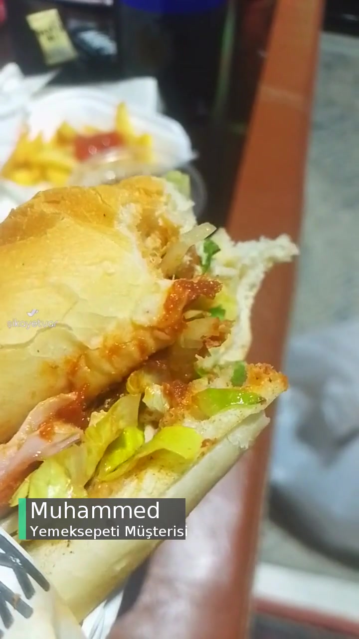 Yemeksepeti Böcek Çıktı Yemeğimin İçinde! videonun kapak resmi