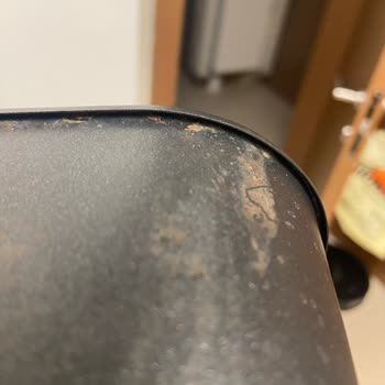 Philips Airfryer İç Haznesi İlk Yıkamada Paslandı, Yetkili Servis Kullanıcı Hatası Dedi