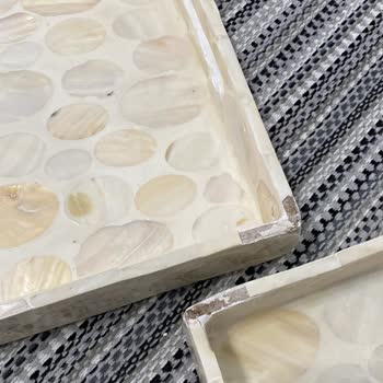 Kırık Gelen Tepsiler Ve Müşteri Hizmetlerine Ulaşamama Mağduriyeti