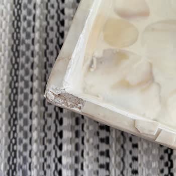 Kırık Gelen Tepsiler Ve Müşteri Hizmetlerine Ulaşamama Mağduriyeti