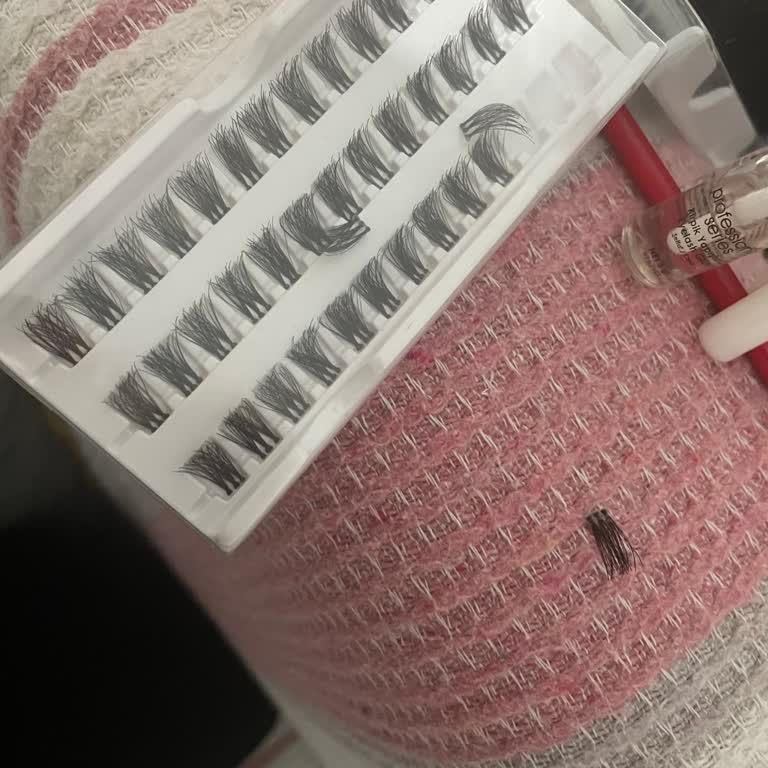 Nascita Pro Tekli Takma Kirpikler Kesinlikle Yapışmıyor, Kullanamıyorum