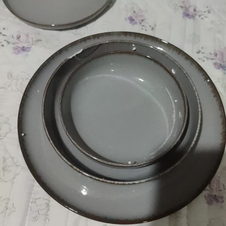 Kırık Gelen Ürünlerim Değiştirilmiyor, Bilgilendirme Yapılmıyor!