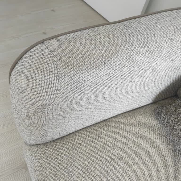 Sıfır Diye Satılan Kirli Ve Lekeli Koltuk Takımı, Çözüm Sunulmuyor