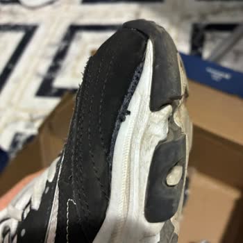 Kısa Sürede Yırtılan Ayakkabıya Haksız Kullanıcı Hatası Yanıtı