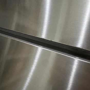 Siemens Ev Aletleri Buzdolabı İnox Yüzeyde Erken Soyulma Ve Paslanma Sorunu