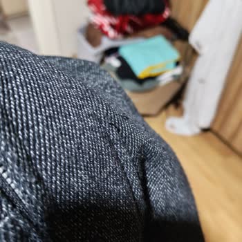 DeFacto'dan Alınan Mont İki Haftada Tiftiklendi Ve İpleri Söküldü