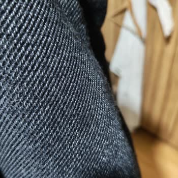 DeFacto'dan Alınan Mont İki Haftada Tiftiklendi Ve İpleri Söküldü