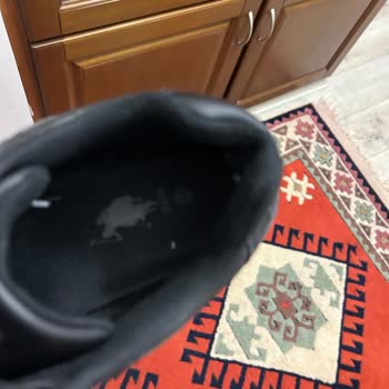 Kısa Sürede Hasar Gören Ayakkabıya Ret Cevabı Şaşkınlığı