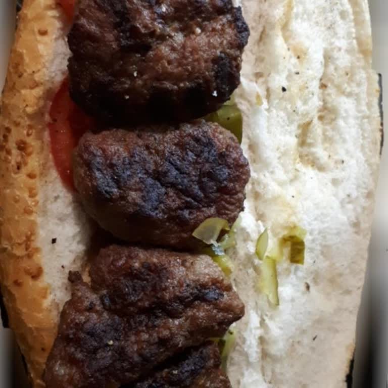 Köfteci Yusuf Yanmış Köfte Ekmek Siparişi Nedeniyle Akşam Yemeğim Çöpe Gitti