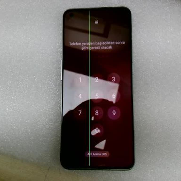 Güncelleme Sonrası Ekranda Yeşil Çizgi Çıktı, Garanti Dışı Ücret Talebiyle Mağdur Oldum