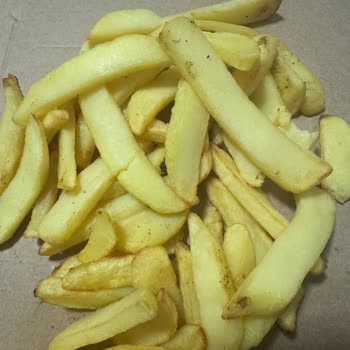 Soğuk Ve Kalitesiz Ürün, Yetersiz Teslimat Ve Müşteri Hizmetleri Deneyimi