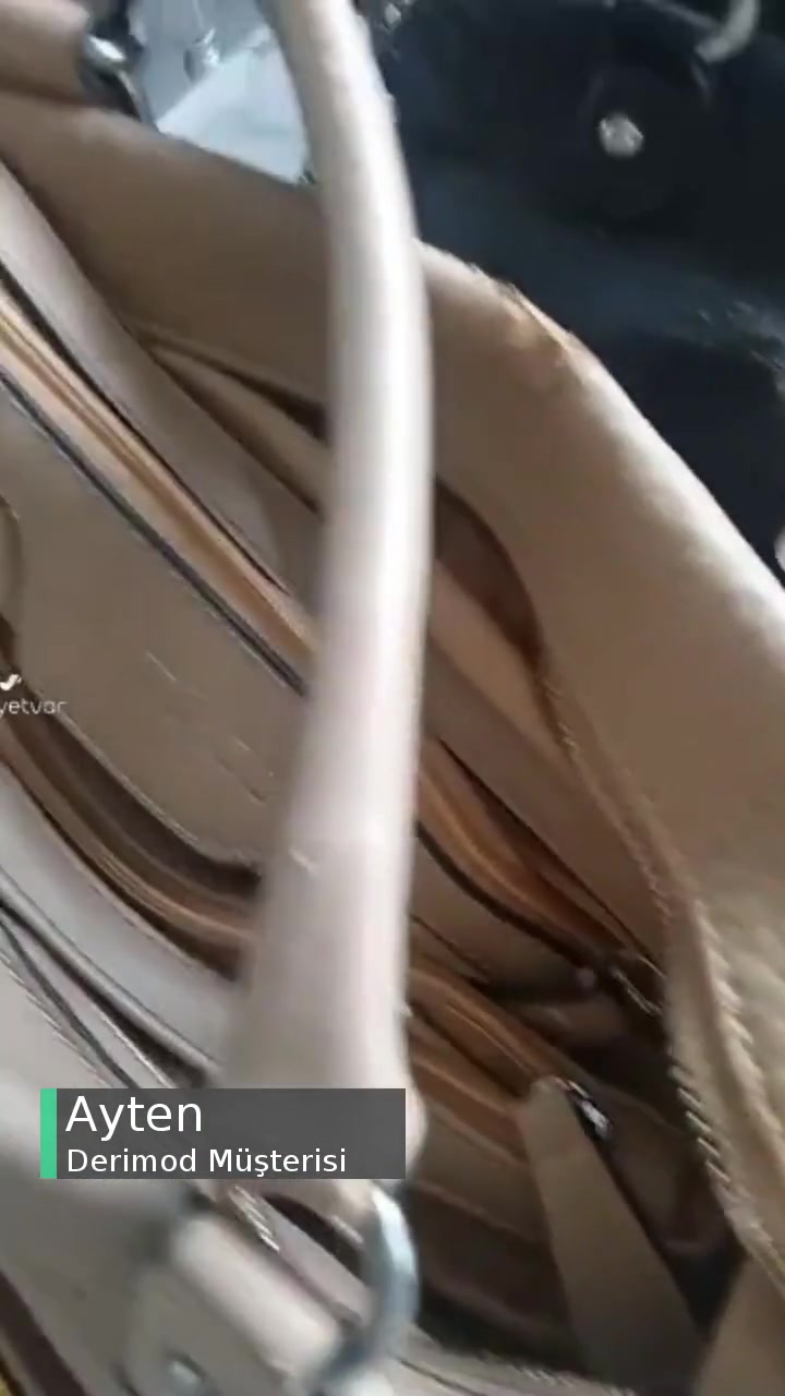 Derimod Çantalarımın Derileri Döküldü videonun kapak resmi