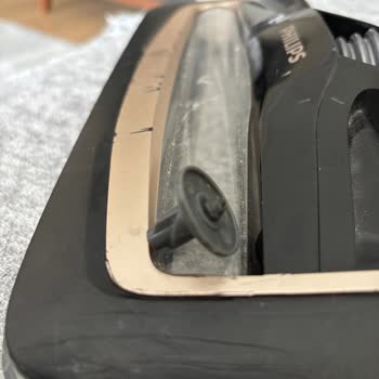 Philips Süpürge Başlığı Kendi Kendine Kırıldı Ve Eridi, Garanti Kapsamında Değişim İstiyorum