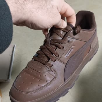 Yeni Alınan Ayakkabıda Kısa Sürede Açılma Ve Çözüm Sunulmaması