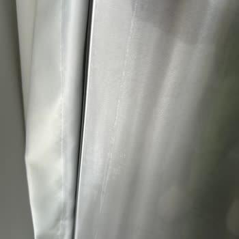 Yeni Alınan Buzdolabında Renk Atması Ve Garanti Kapsamında Destek Sorunu