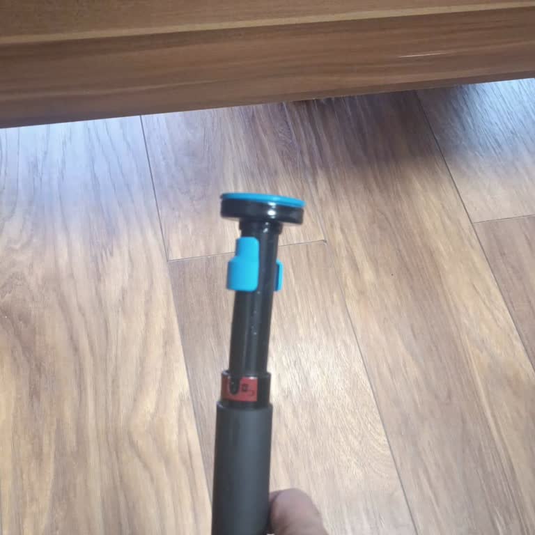 Garantili Barfiks Aparatı Kısa Sürede Eğildi, Değişim Reddedildi