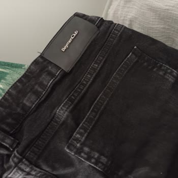 Beymen'den Alınan Pantolonun Renginin Akması Ve Değişim Sorunu