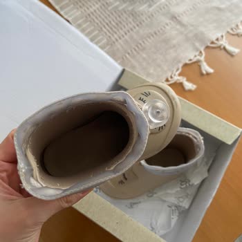 Yağmur Çizmesi İlk Kullanımda Su Aldı, Satıcıdan Ve Trendyol'dan Dönüş Alınamıyor