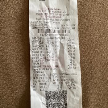 Satın Aldığım Soğuk Çayda Yosun Benzeri Parçalar Çıktı, İade Ve İnceleme Talebim Var