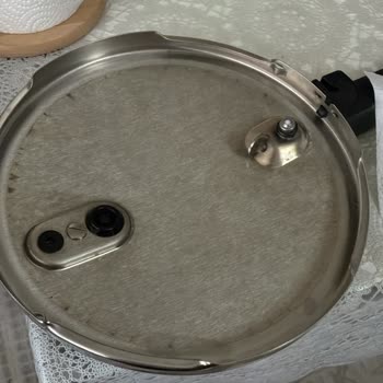 Gallery Crystal Yeni Aldığım Fissler Düdüklü Tencerede Kısa Sürede Kararma