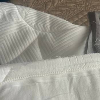 Garantili Yatak Pedinin Dikişleri Yıkamada Söküldü Servis Kullanıcı Hatası Dedi