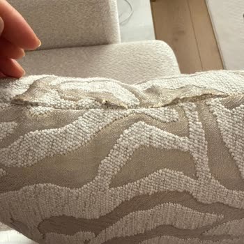 Koltuk Takımı Kırlenti Neredeyse Hiç Kullanılmadan Yırtıldı Servis Süreci Belirsiz