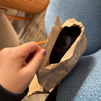 Hasarlı Ve Güven Vermeyen Kargo Teslimatı Sonrası Mağduriyet