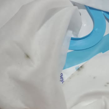 Tarihi Geçmemiş Temizlik Mendilinde Küf Şoku Ve Güven Kaybı