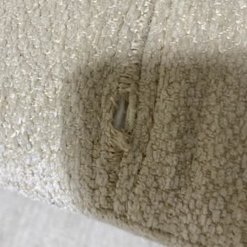 Koltuk Takımında Kısa Sürede Yırtılma Ve İlgisiz Müşteri Hizmeti